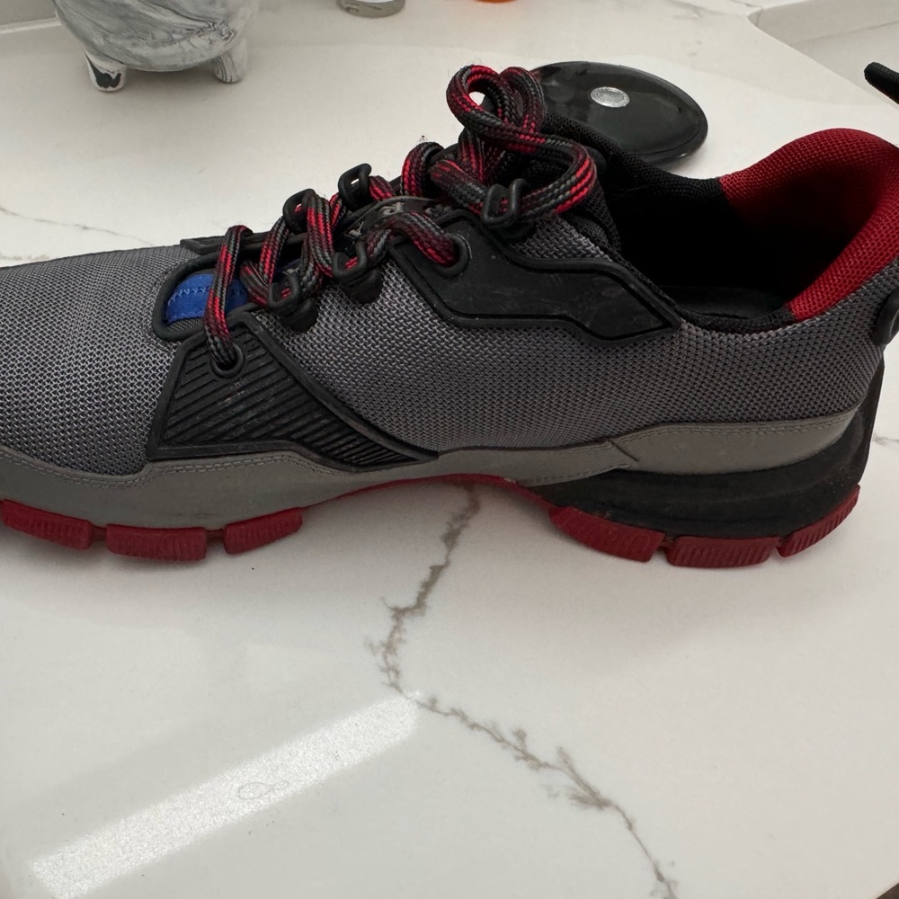 Prada Calzature Uomo red sole